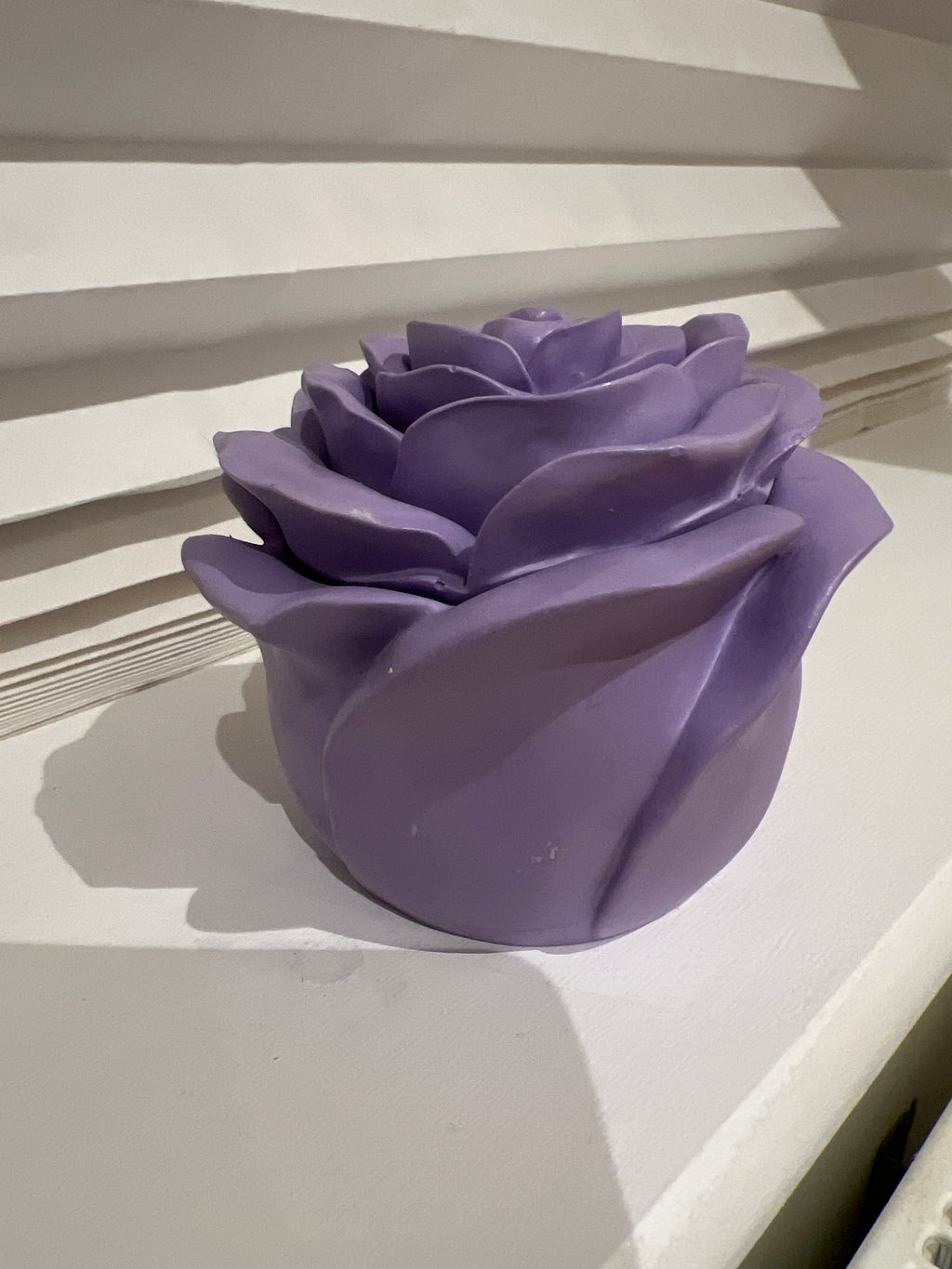Handmade Rose Bloom Candle Jar Gift, Artisan Soy Wax and Wood Wick
