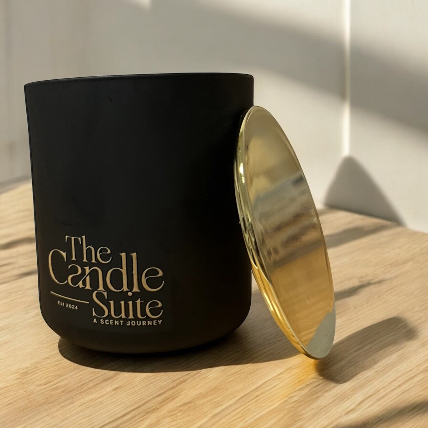 luxury candles, scented candles, black jar with lid