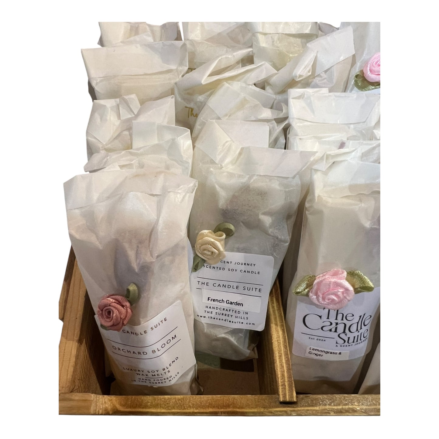 Country Cottage Wax Melt Burner and Wax Melts with Botanicals