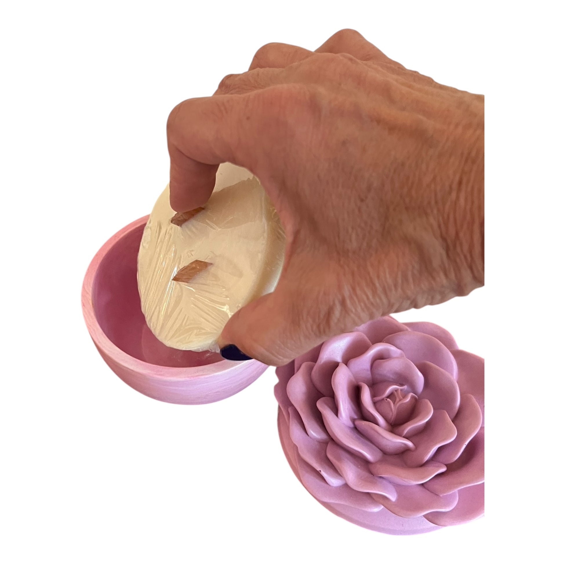 Refillable handcrafted candle jar shaped as a rose